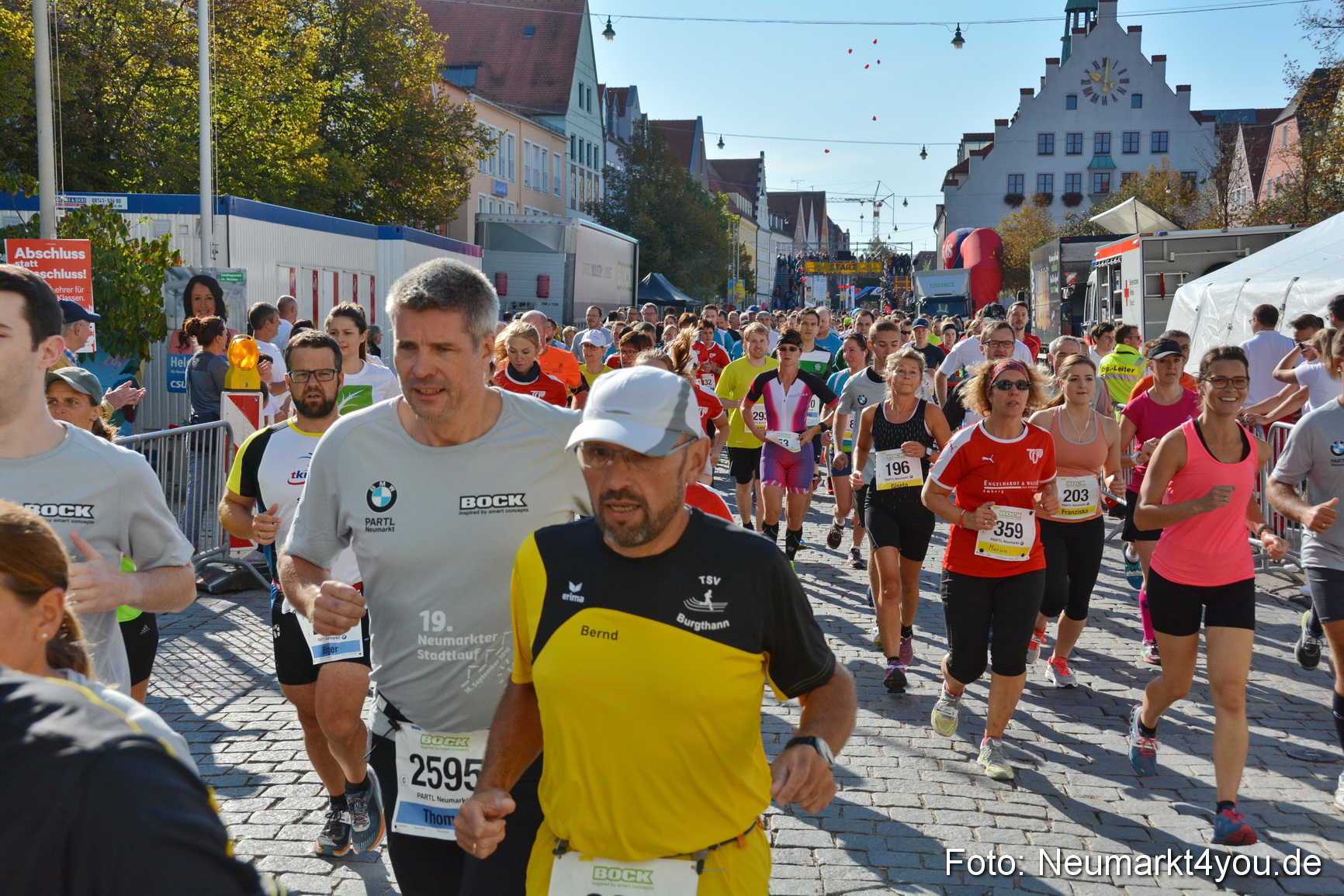 Unterer Markt Stadtlauf Neumarkt 2018 0111